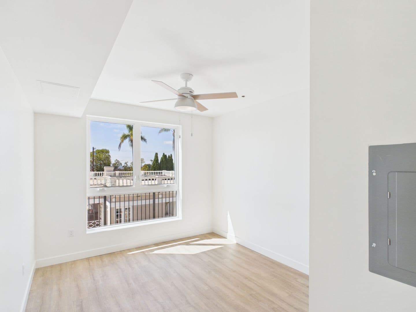 San Diego Apartment: 3104 Third Avenue