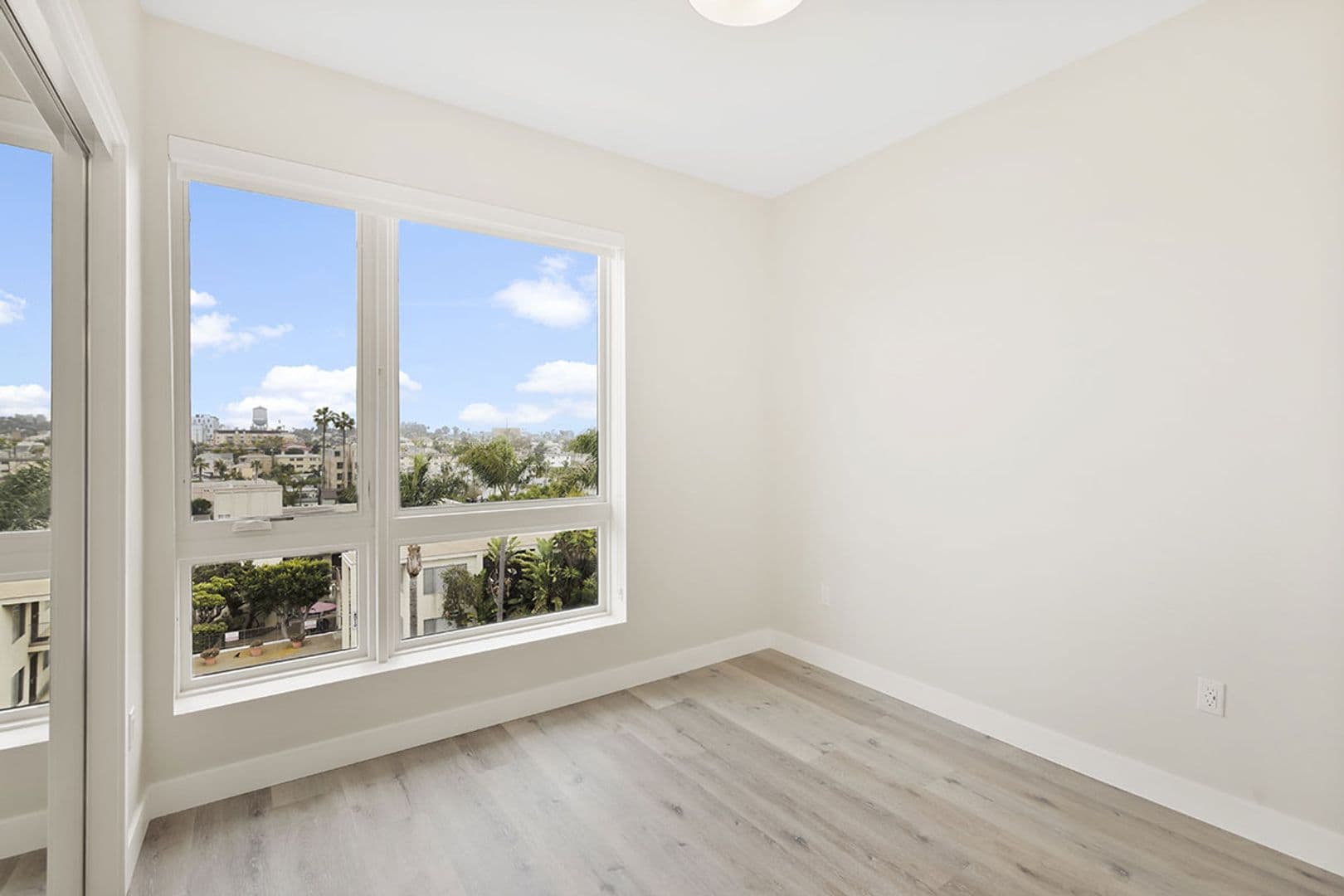 San Diego Apartment: 4222 Georgia Street