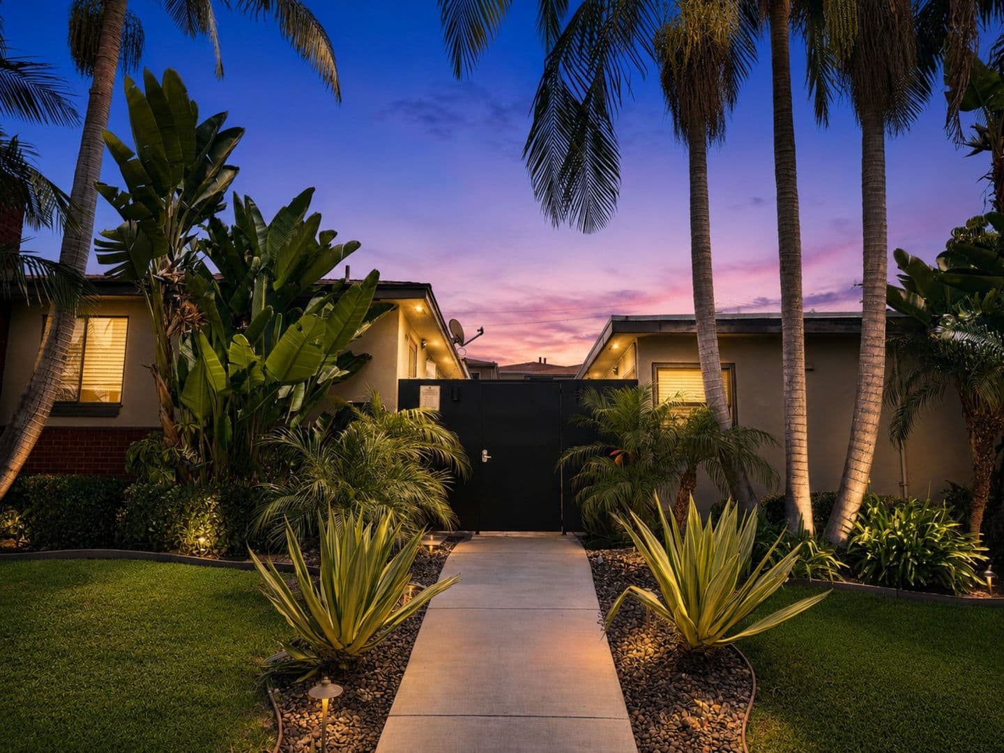 San Diego Apartment: 4329-4343.5 Alabama Street