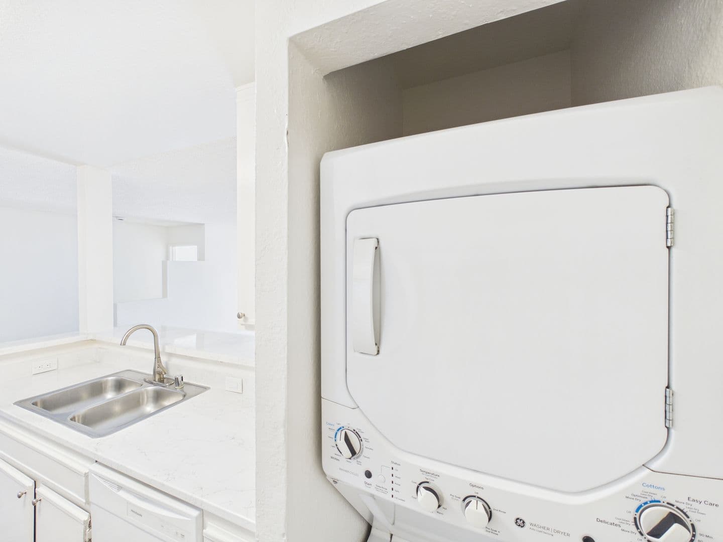 San Diego Apartment: 3746 Alabama St