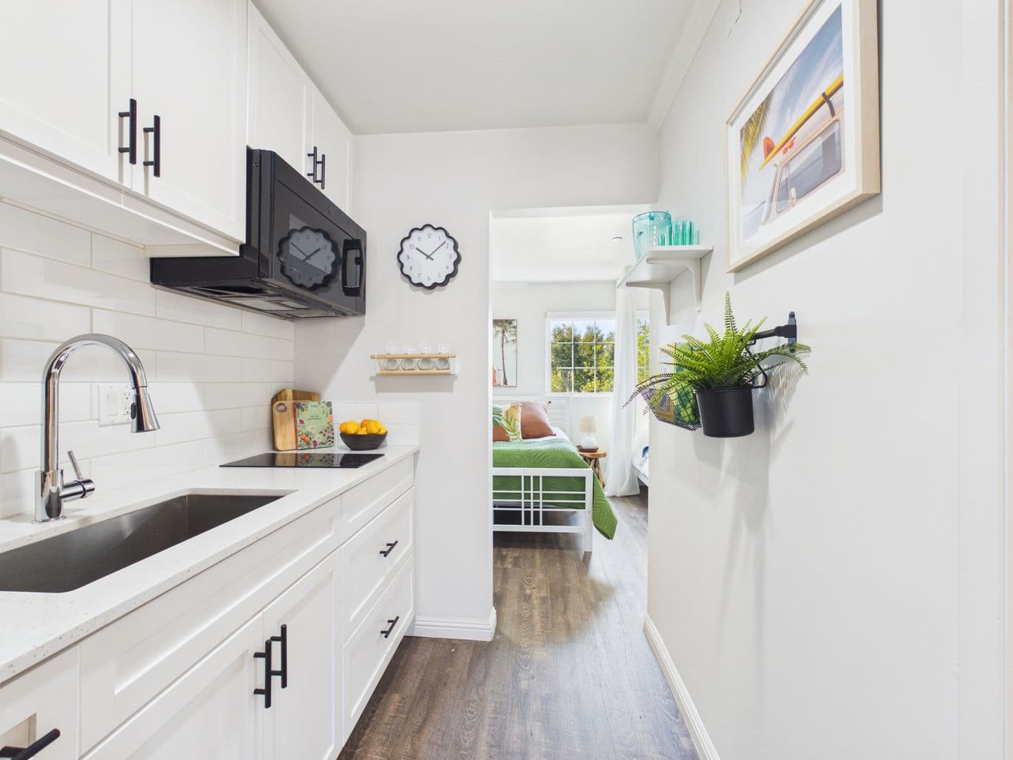 La Mesa Apartment: 7475 El Cajon Boulevard