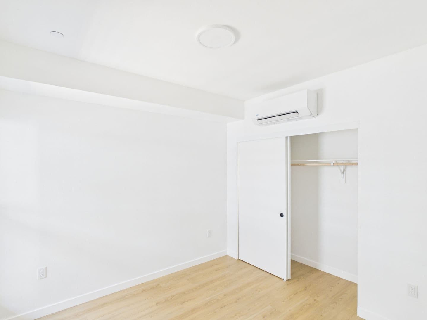 San Diego Apartment: 2844 Lytton Street