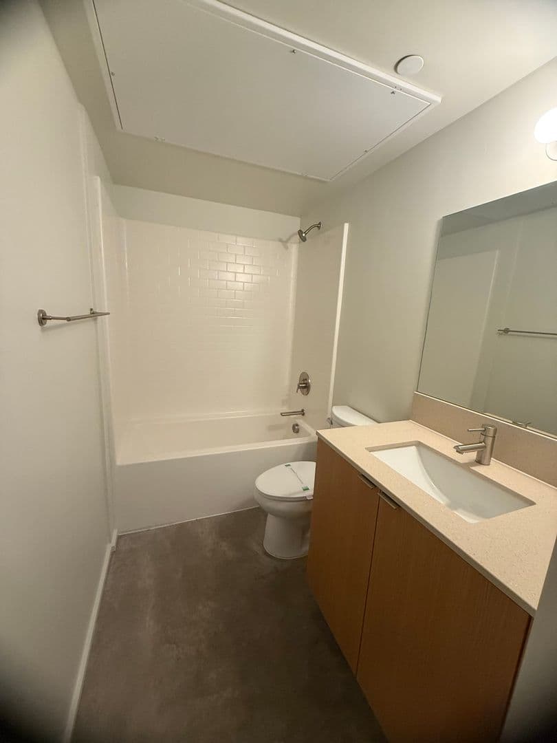 San Diego Apartment: 2028 Howard Avenue