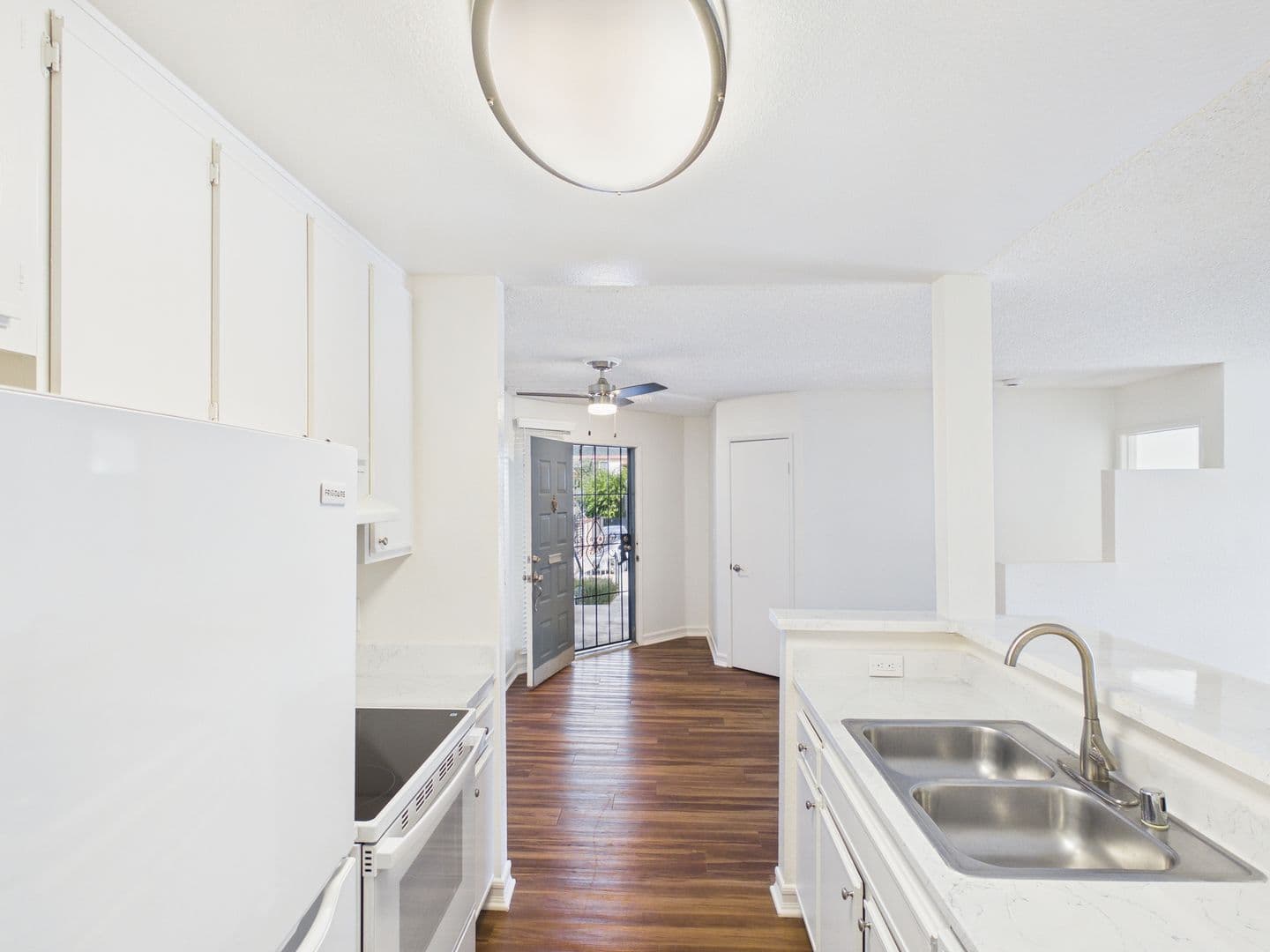 San Diego Apartment: 3746 Alabama St