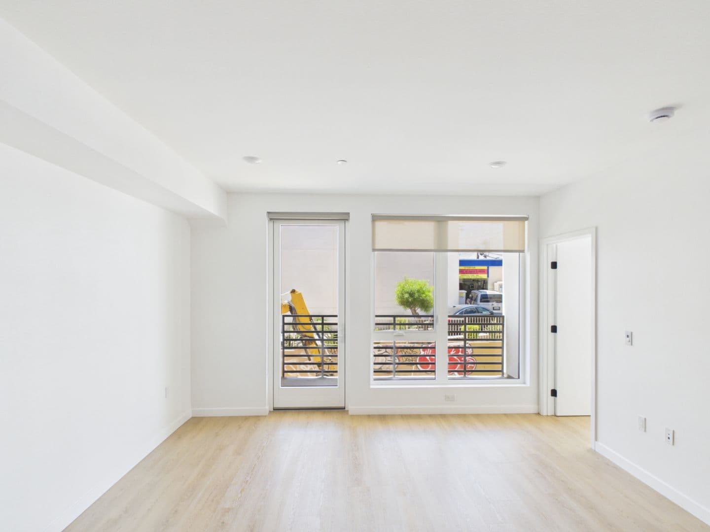San Diego Apartment: 2844 Lytton Street