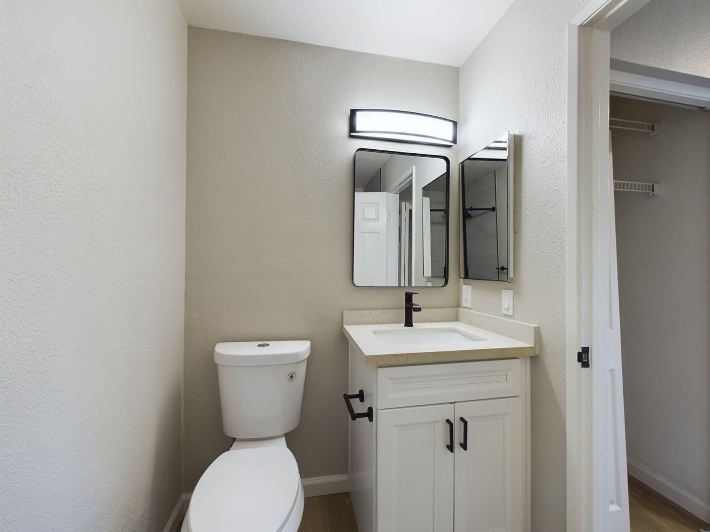 Encinitas Apartment: 185 Saxony Road