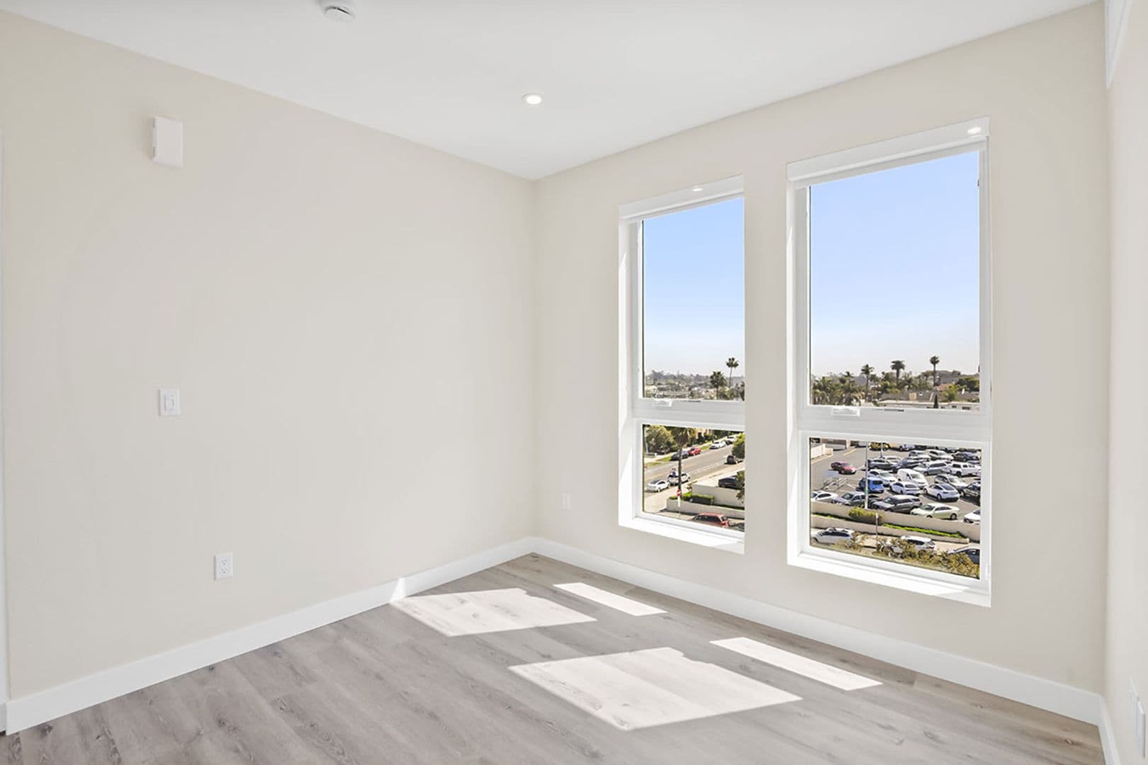San Diego Apartment: 4222 Georgia Street