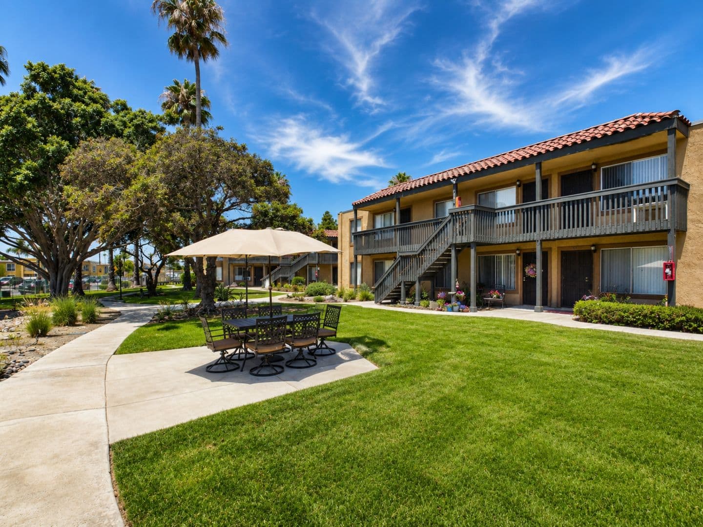 San Diego Apartment: 6106 Beadnell Way