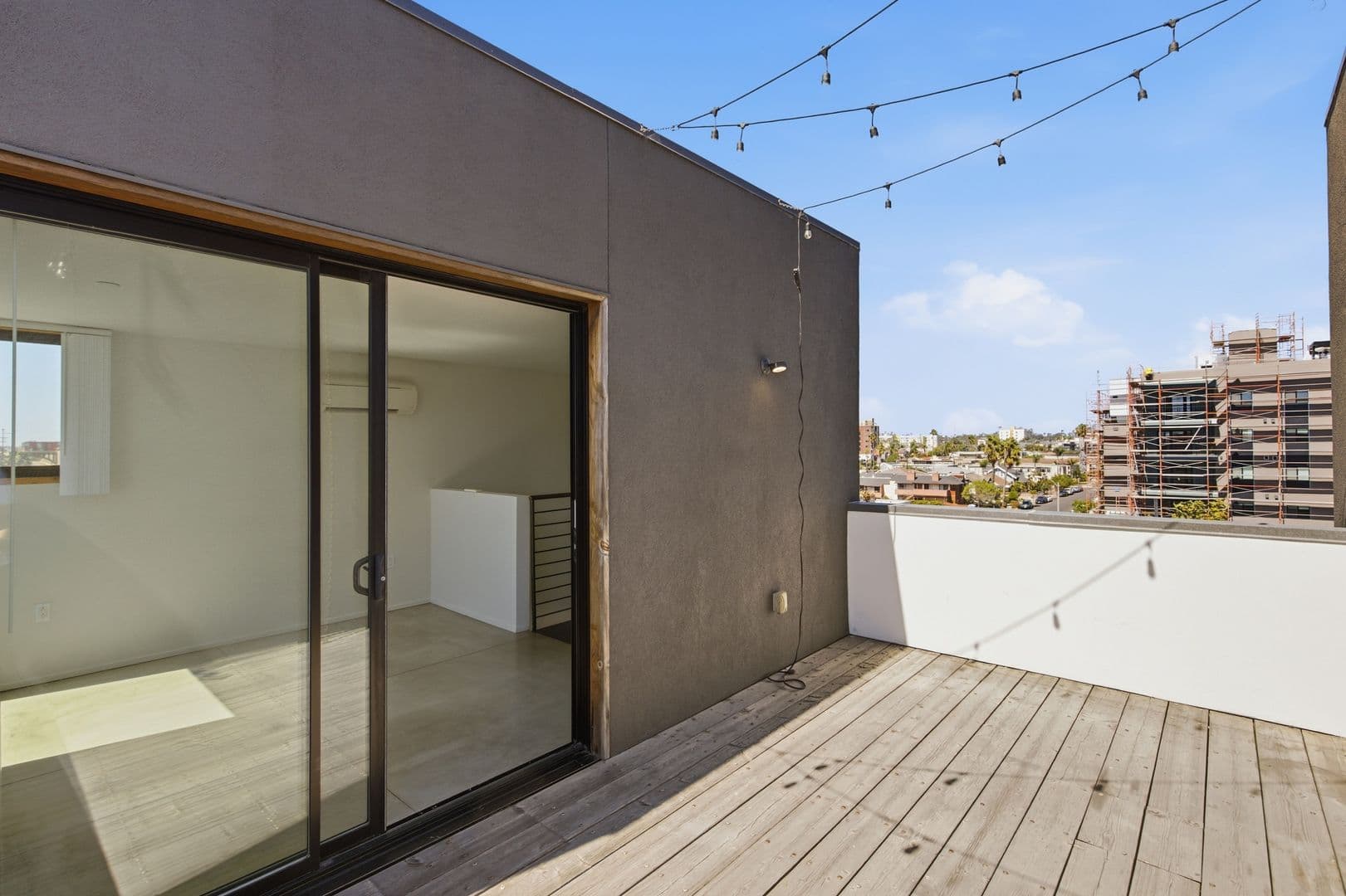 San Diego Apartment: 2305 University Avenue