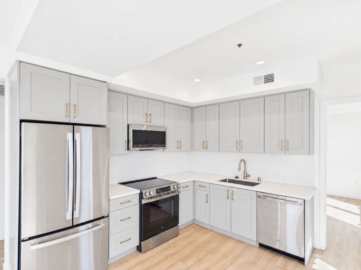 San Diego Apartment: 3104 Third Avenue