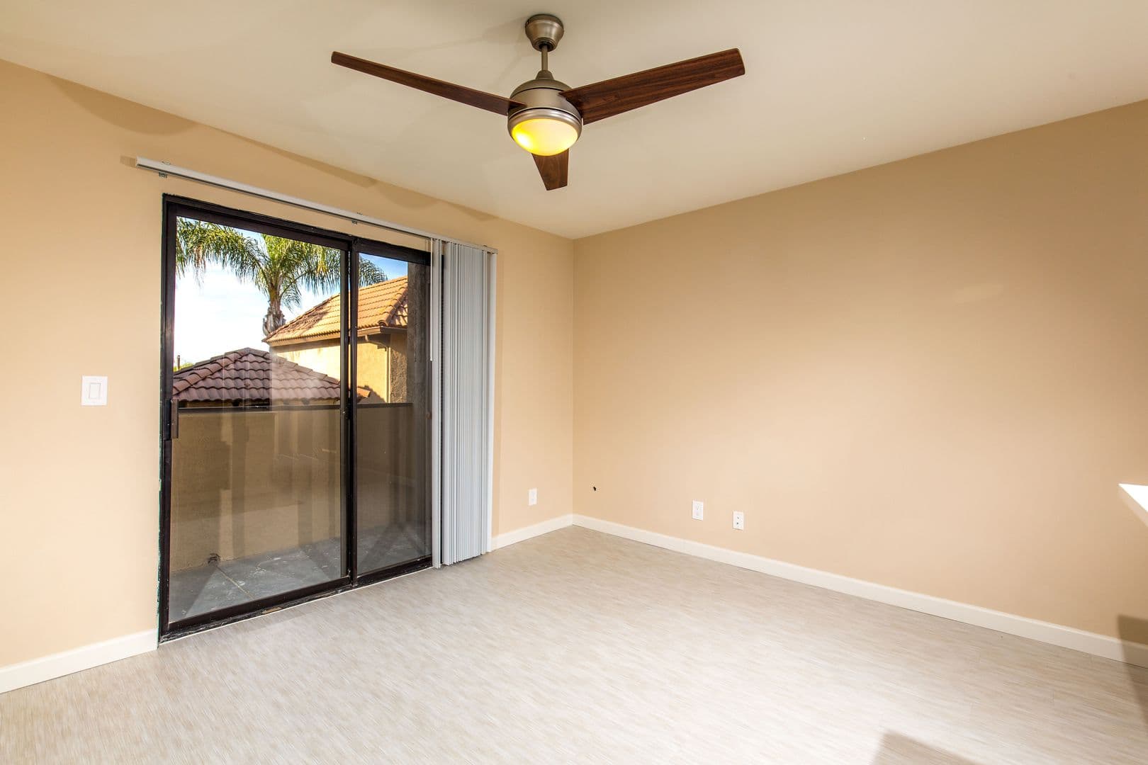 San Diego Apartment: 2827 A Street