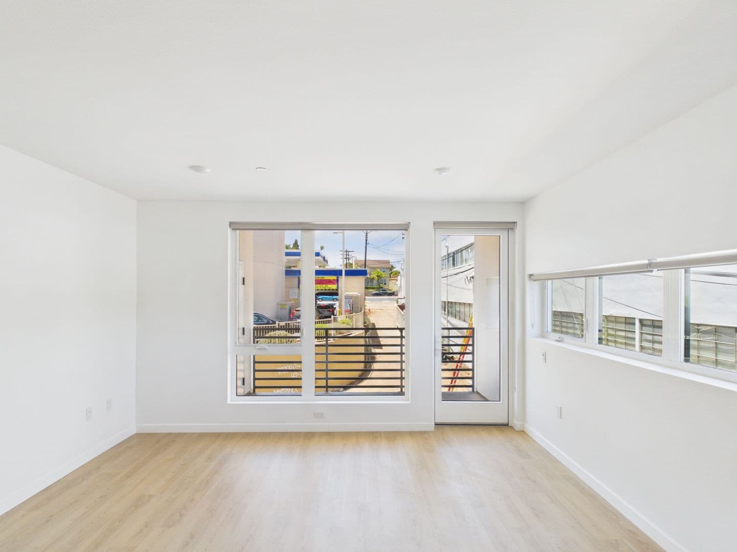 San Diego Apartment: 2844 Lytton Street