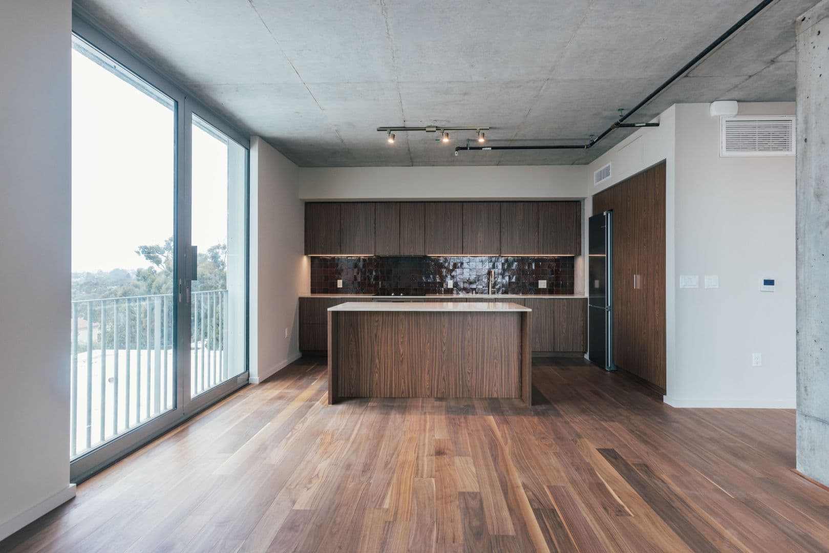San Diego Apartment: 2710 Third Avenue