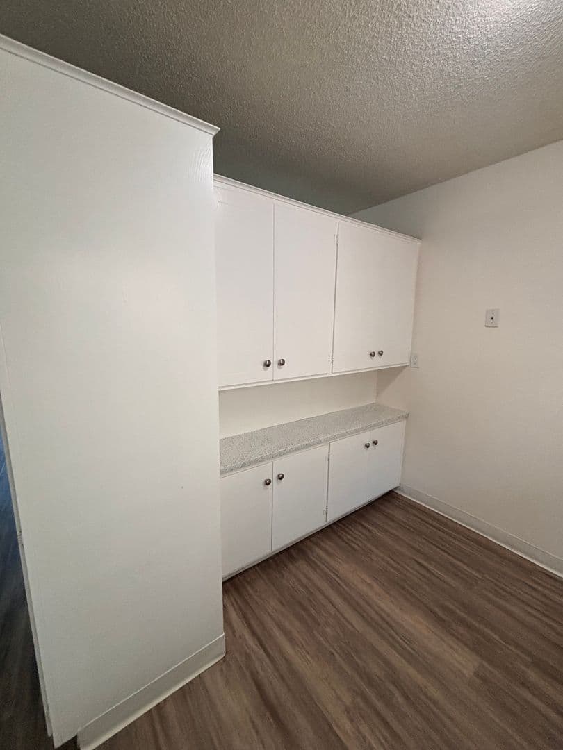 San Diego Apartment: 5722 University Avenue