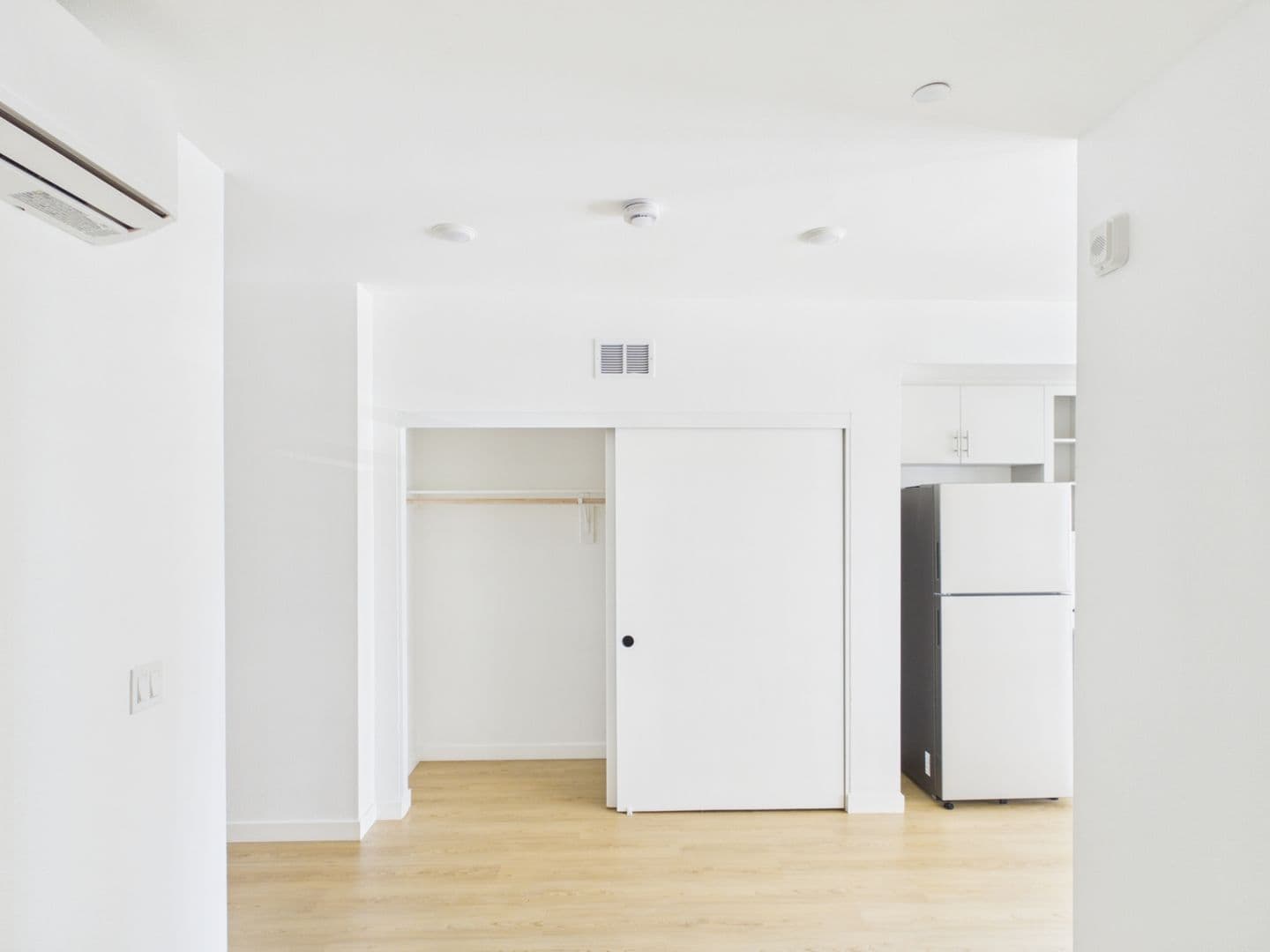 San Diego Apartment: 2844 Lytton Street