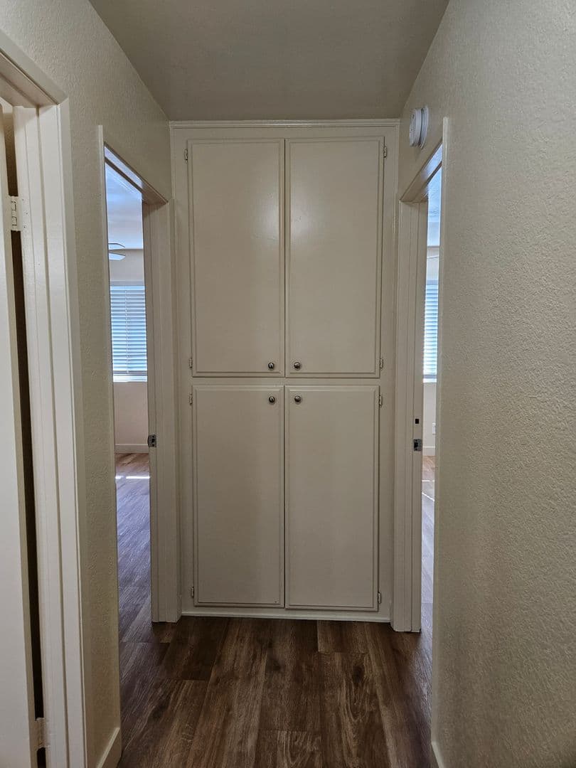 Chula Vista Apartment: 1052 Del Mar Ave