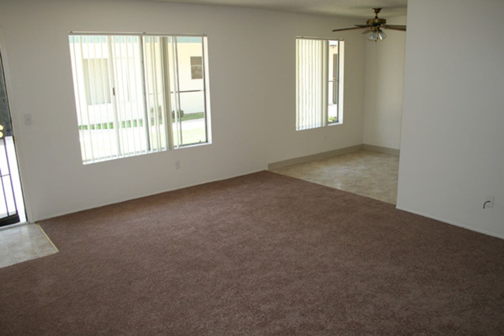 San Diego Apartment: 8421 Carlisle Drive