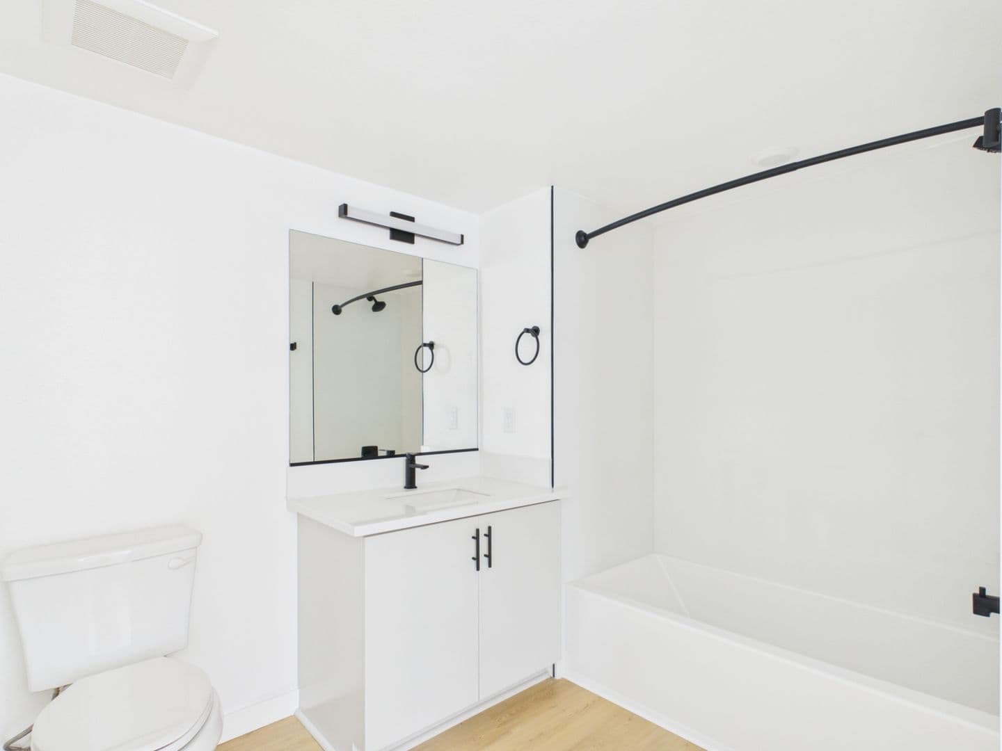 San Diego Apartment: 2844 Lytton Street