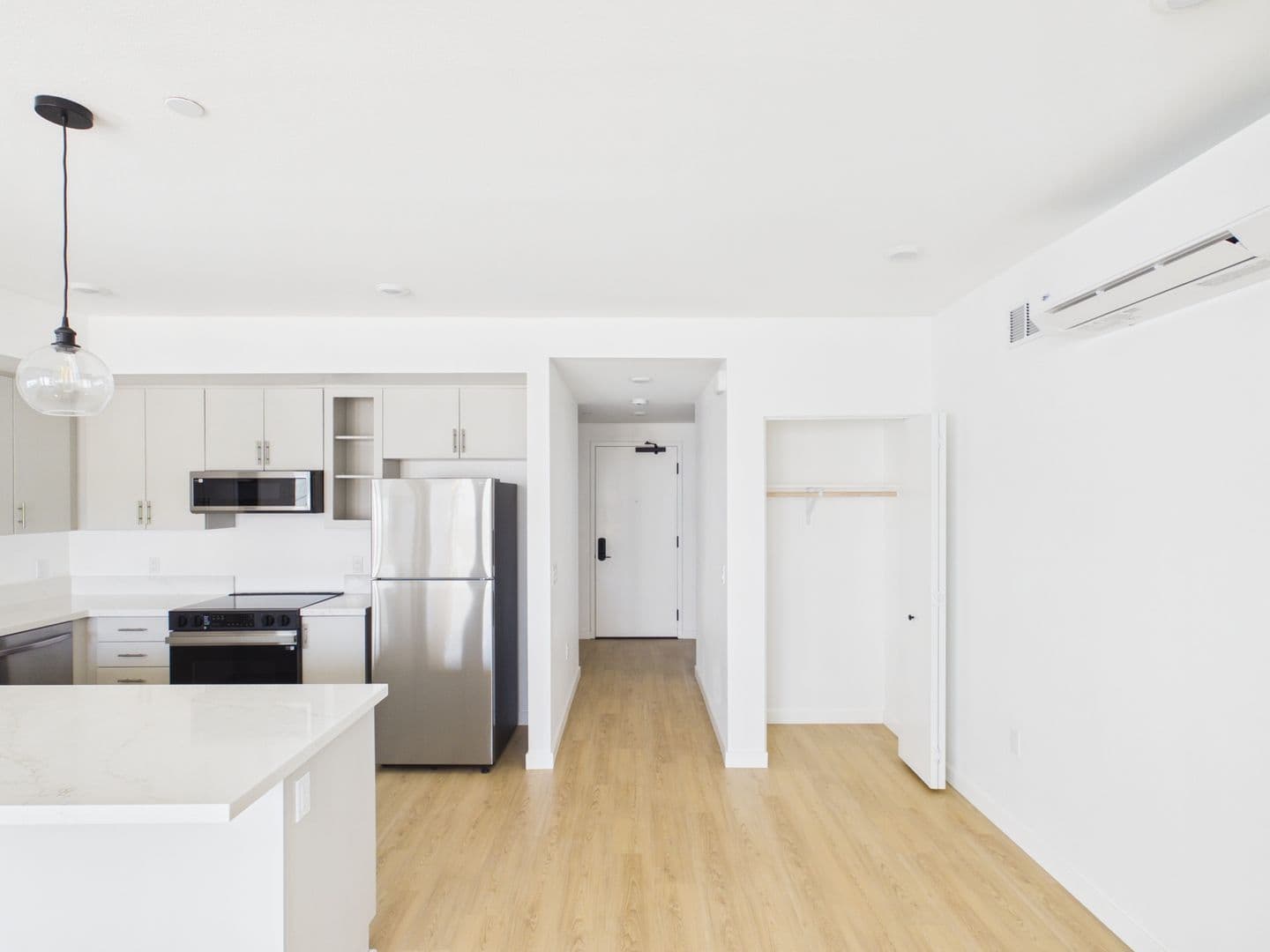 San Diego Apartment: 2844 Lytton Street