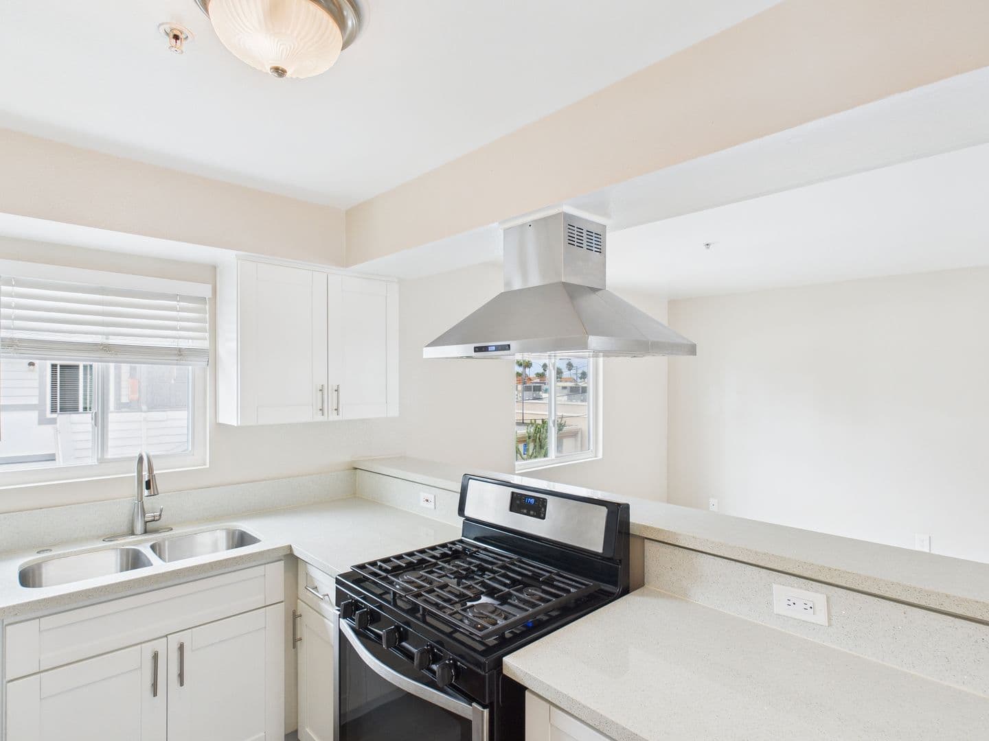 Oceanside Apartment: 502 Sportfisher Drive