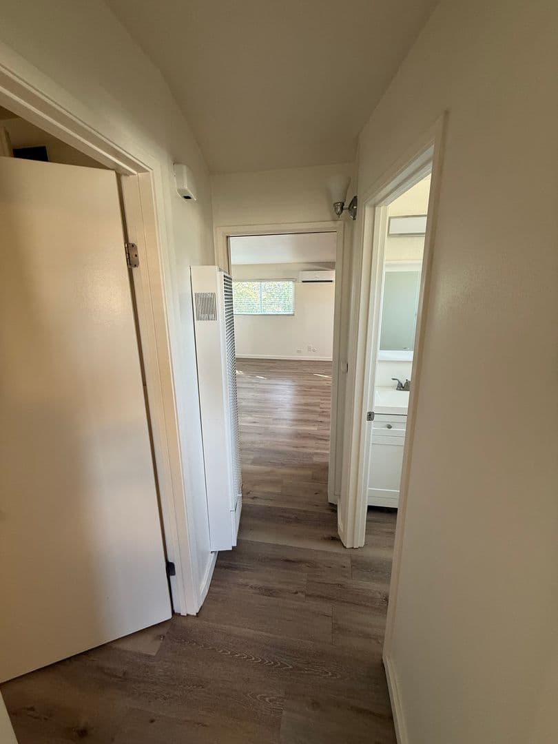 San Diego Apartment: 4582 Maryland Street