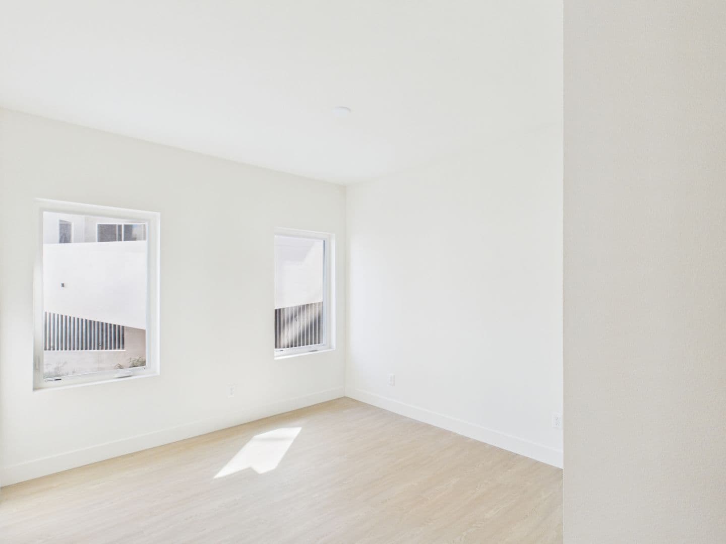 Carlsbad Apartment: 7525-7535 Romeria Street