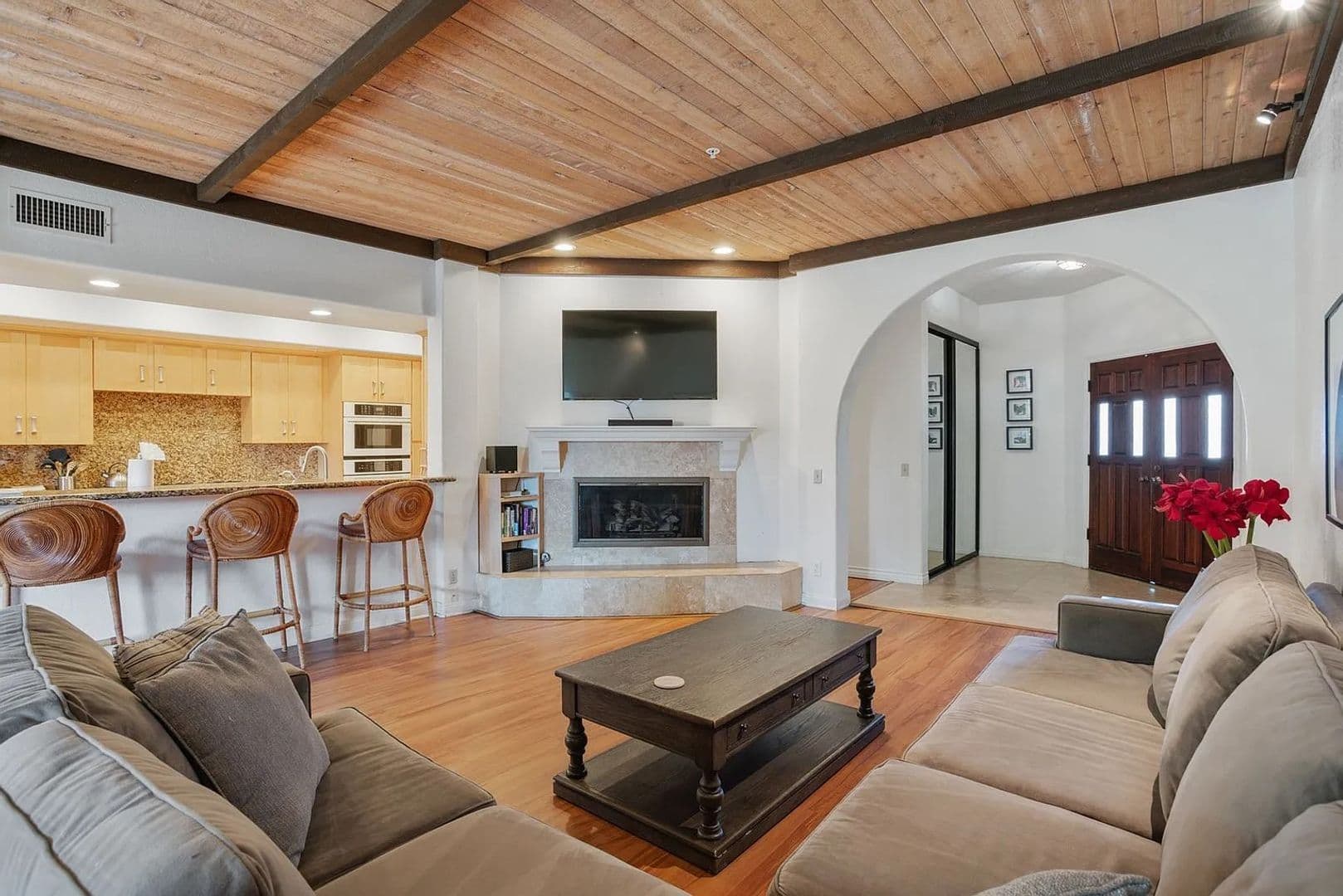 Encinitas Apartment: 120 5th Street