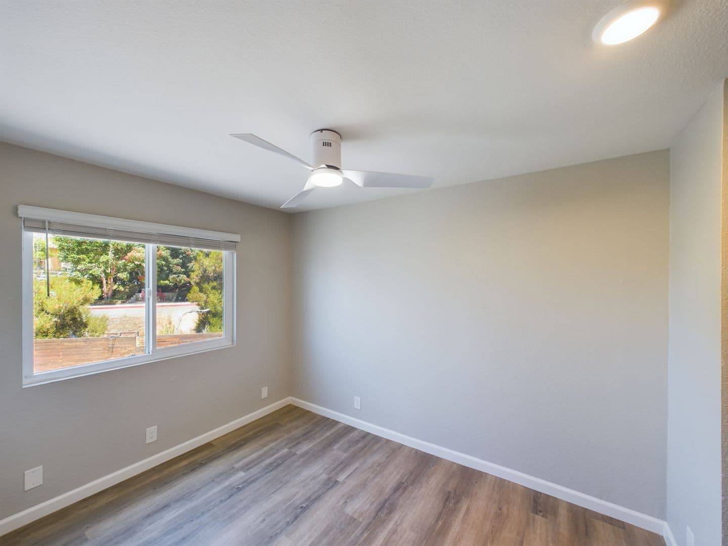 Encinitas Apartment: 185 Saxony Road