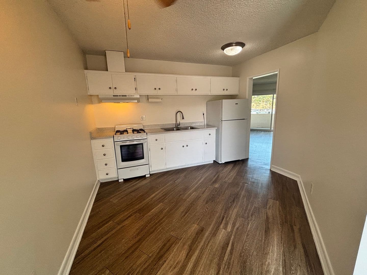 San Diego Apartment: 5722 University Avenue