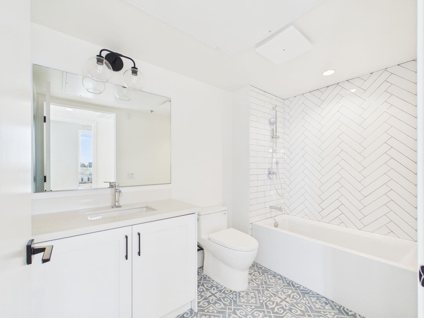 San Diego Apartment: 3104 Third Avenue