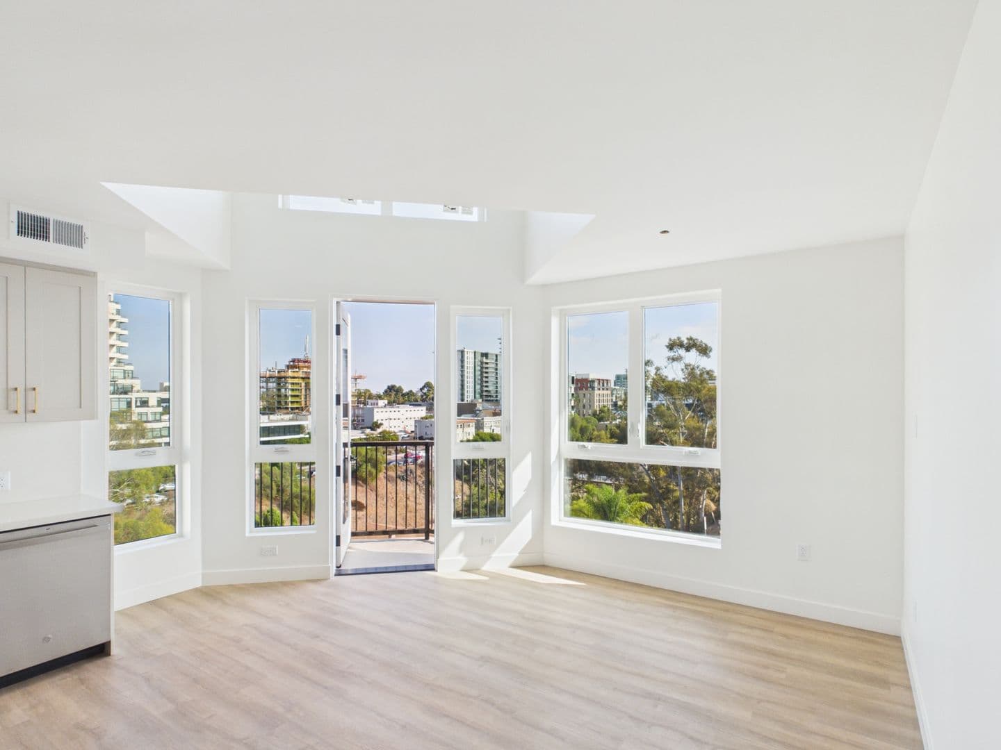 San Diego Apartment: 3104 Third Avenue