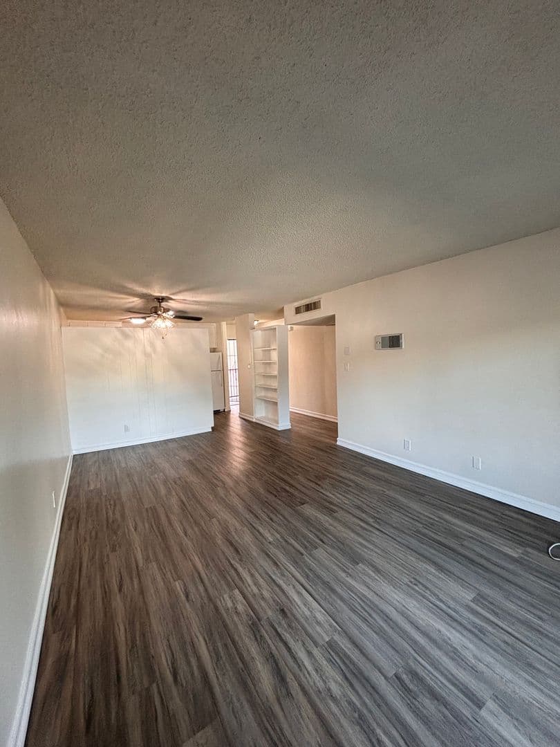 San Diego Apartment: 5722 University Avenue