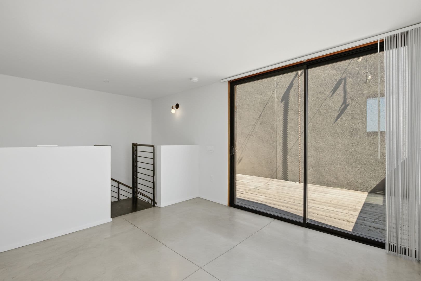 San Diego Apartment: 2305 University Avenue