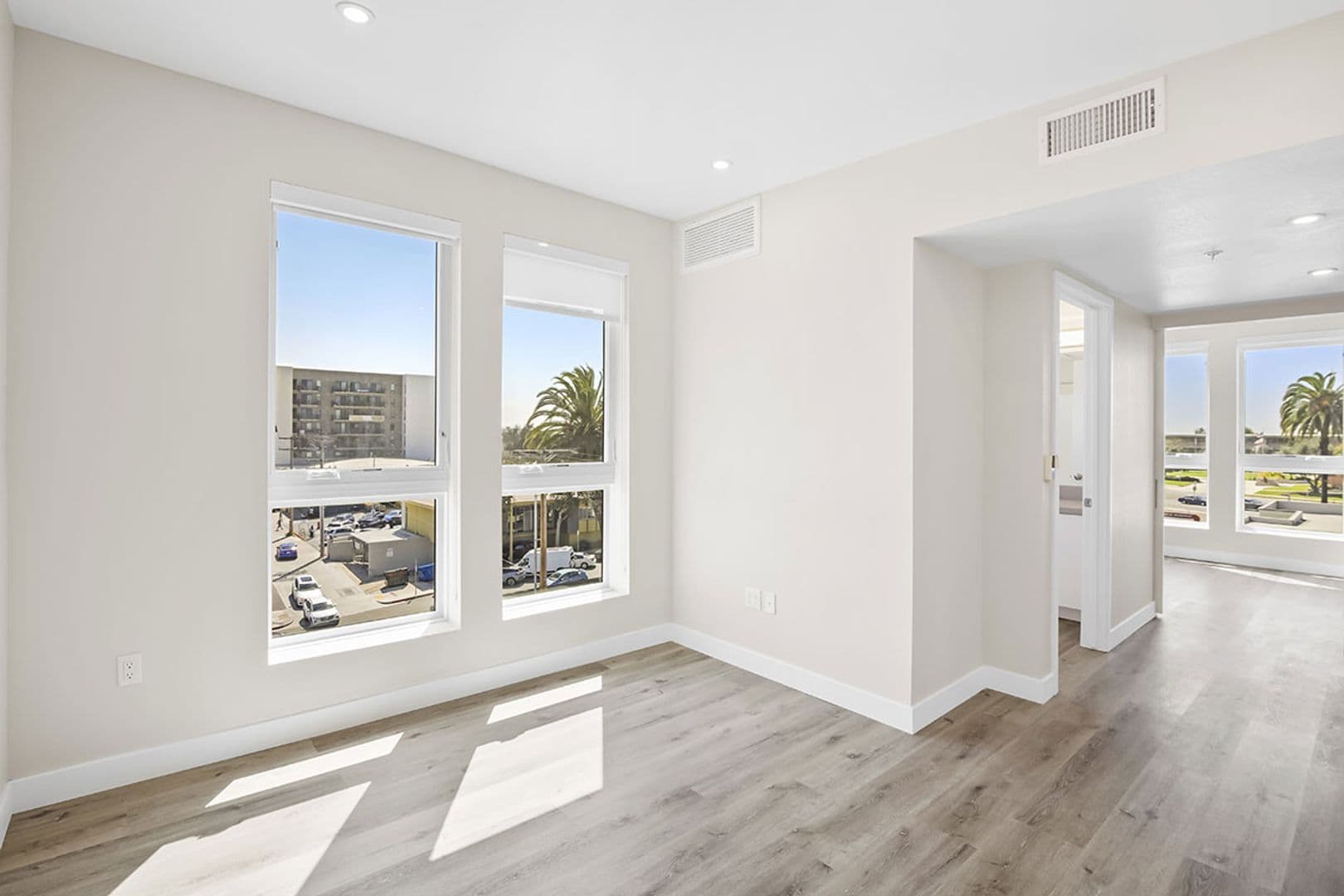 San Diego Apartment: 4222 Georgia Street
