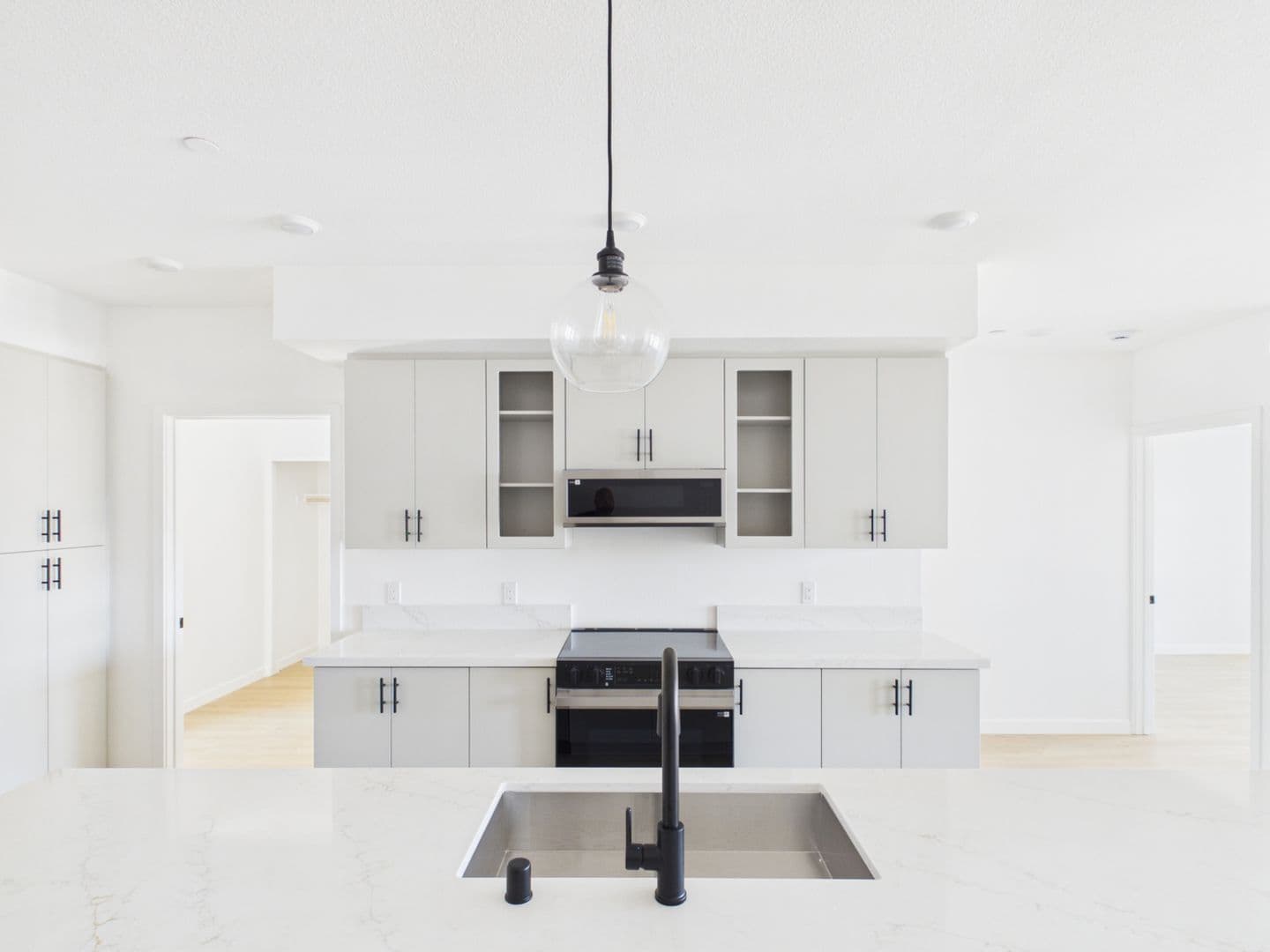 San Diego Apartment: 2844 Lytton Street