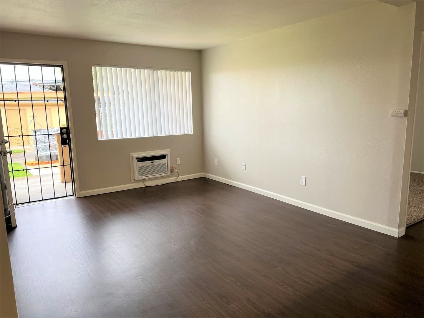 El Cajon Apartment: 1113 Greenfield Drive