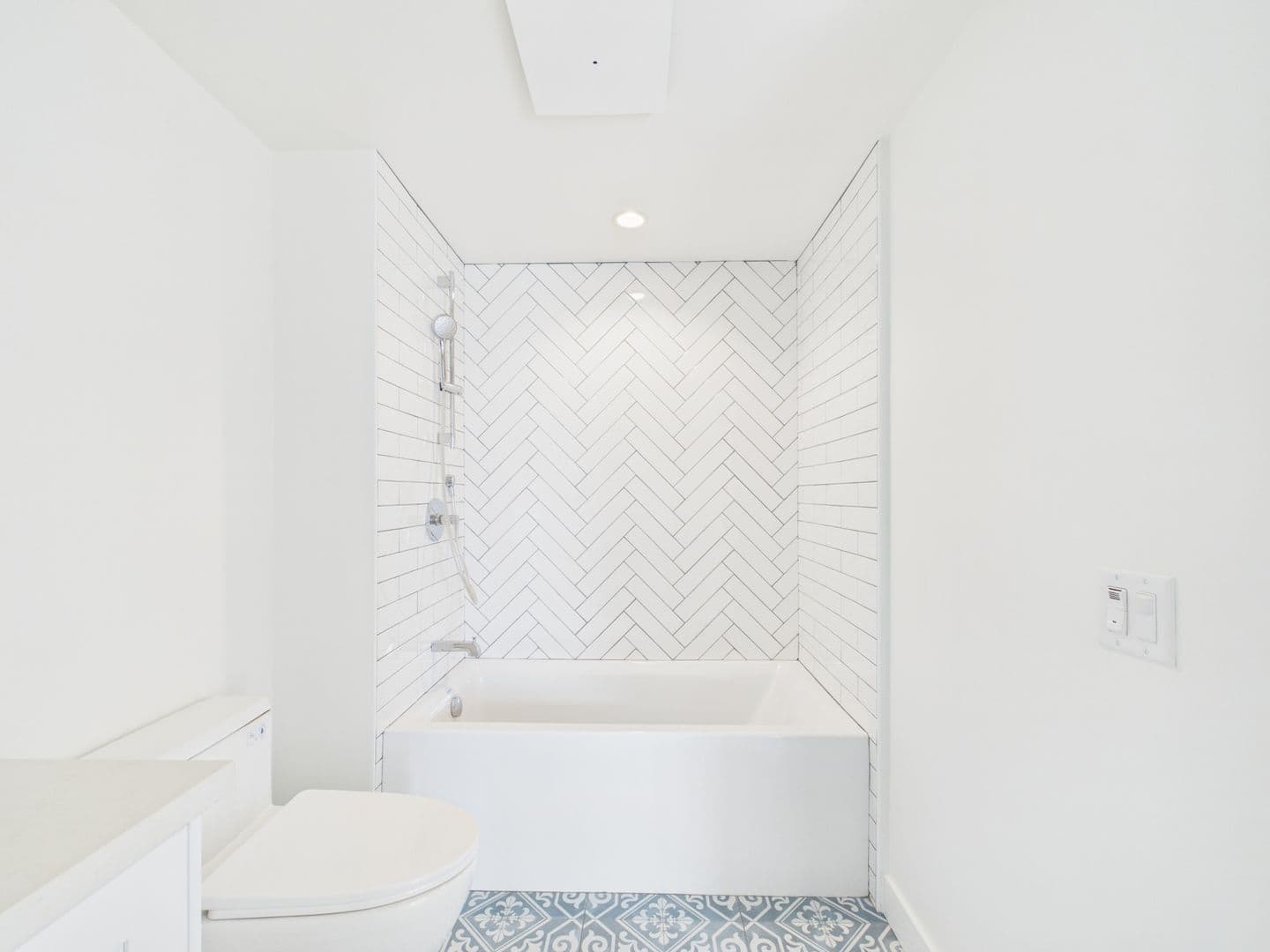 San Diego Apartment: 3104 Third Avenue