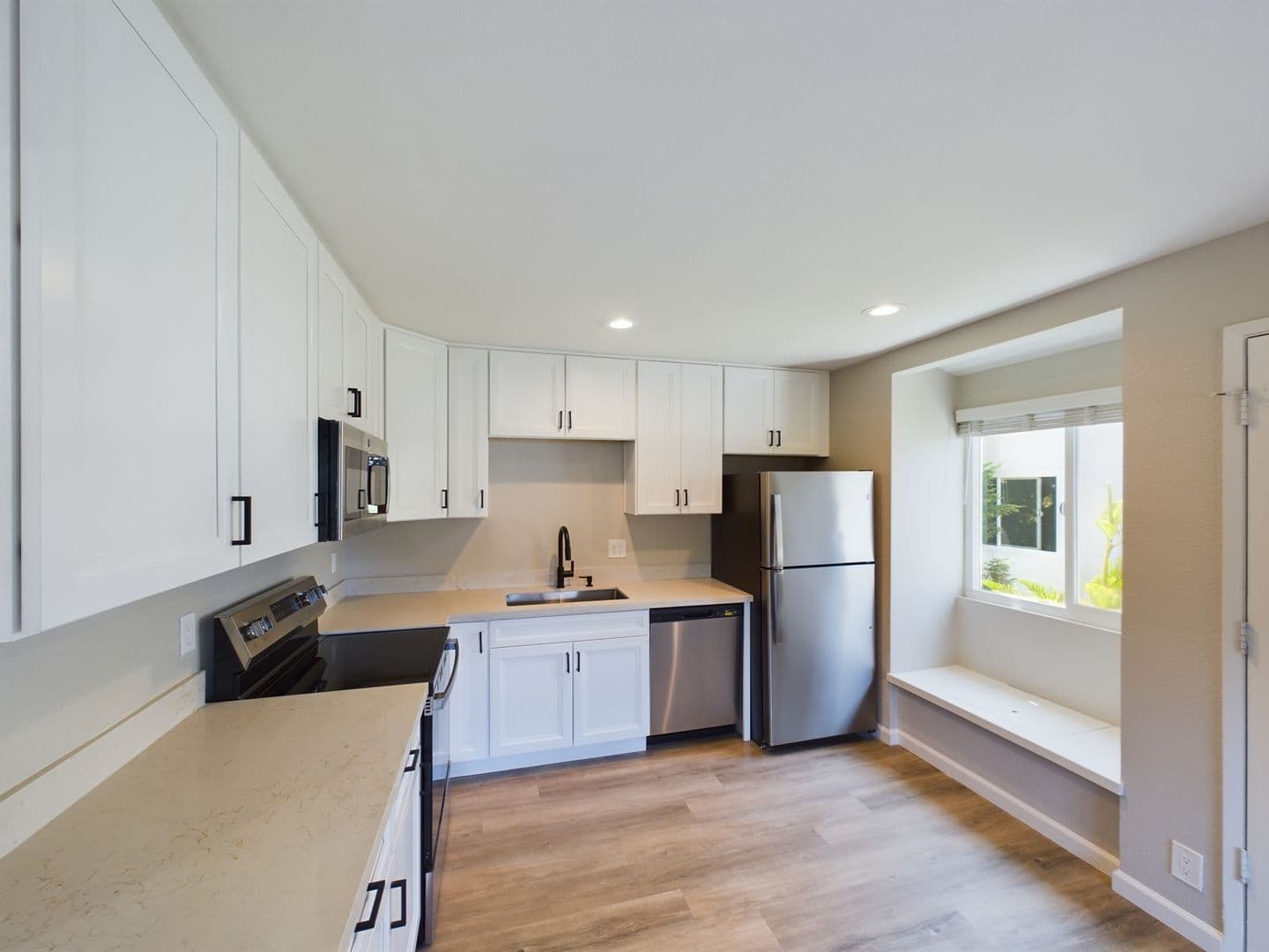 Encinitas Apartment: 185 Saxony Road