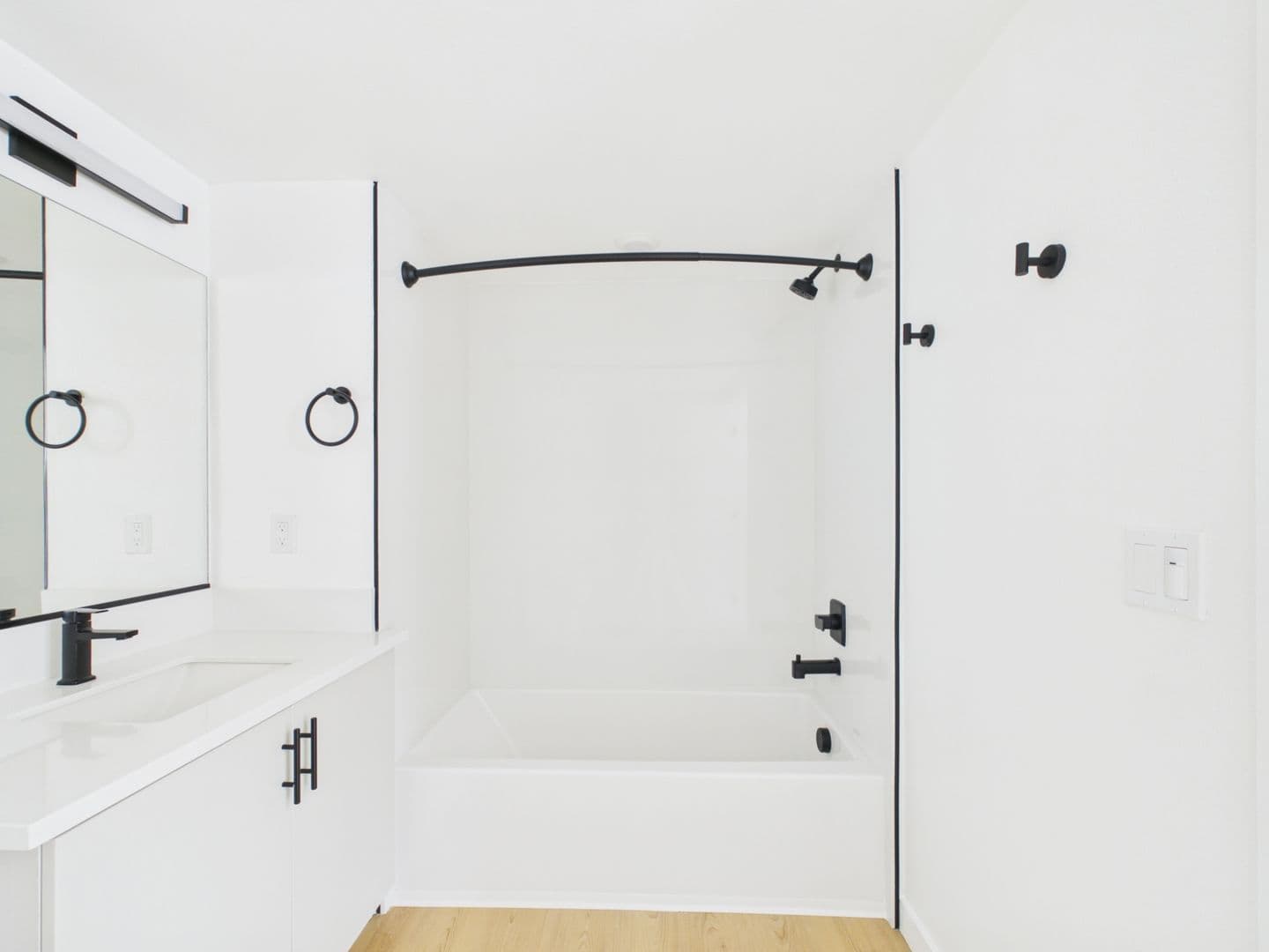 San Diego Apartment: 2844 Lytton Street