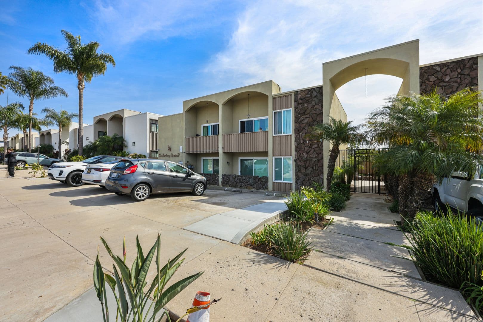 San Diego Apartment: 1707 Chalcedony Street