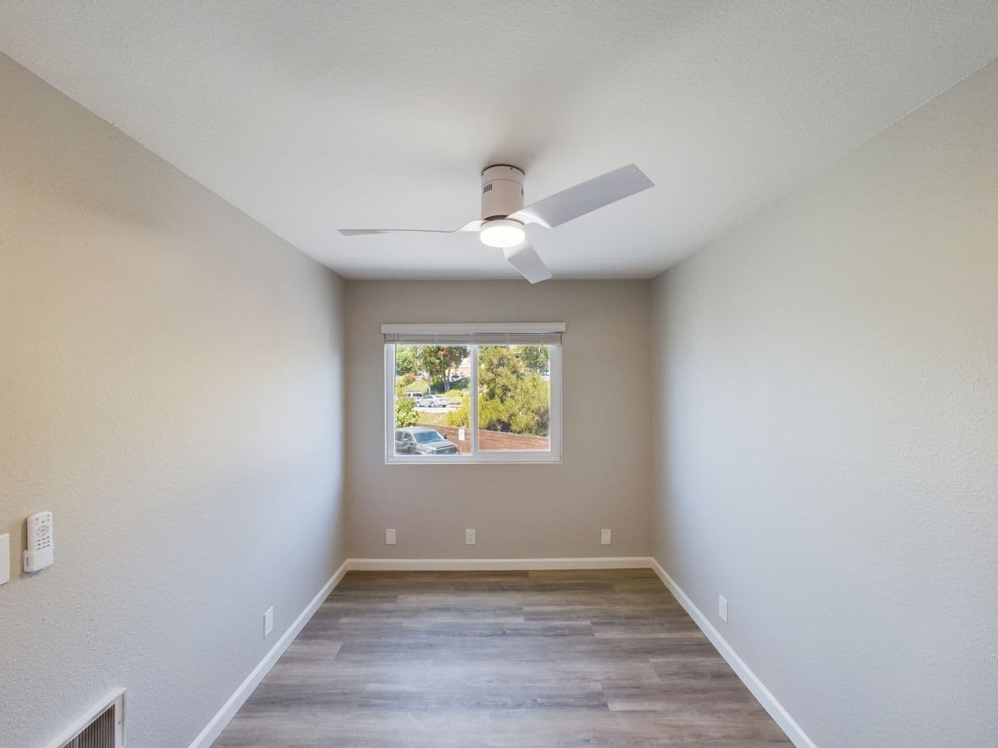 Encinitas Apartment: 185 Saxony Road