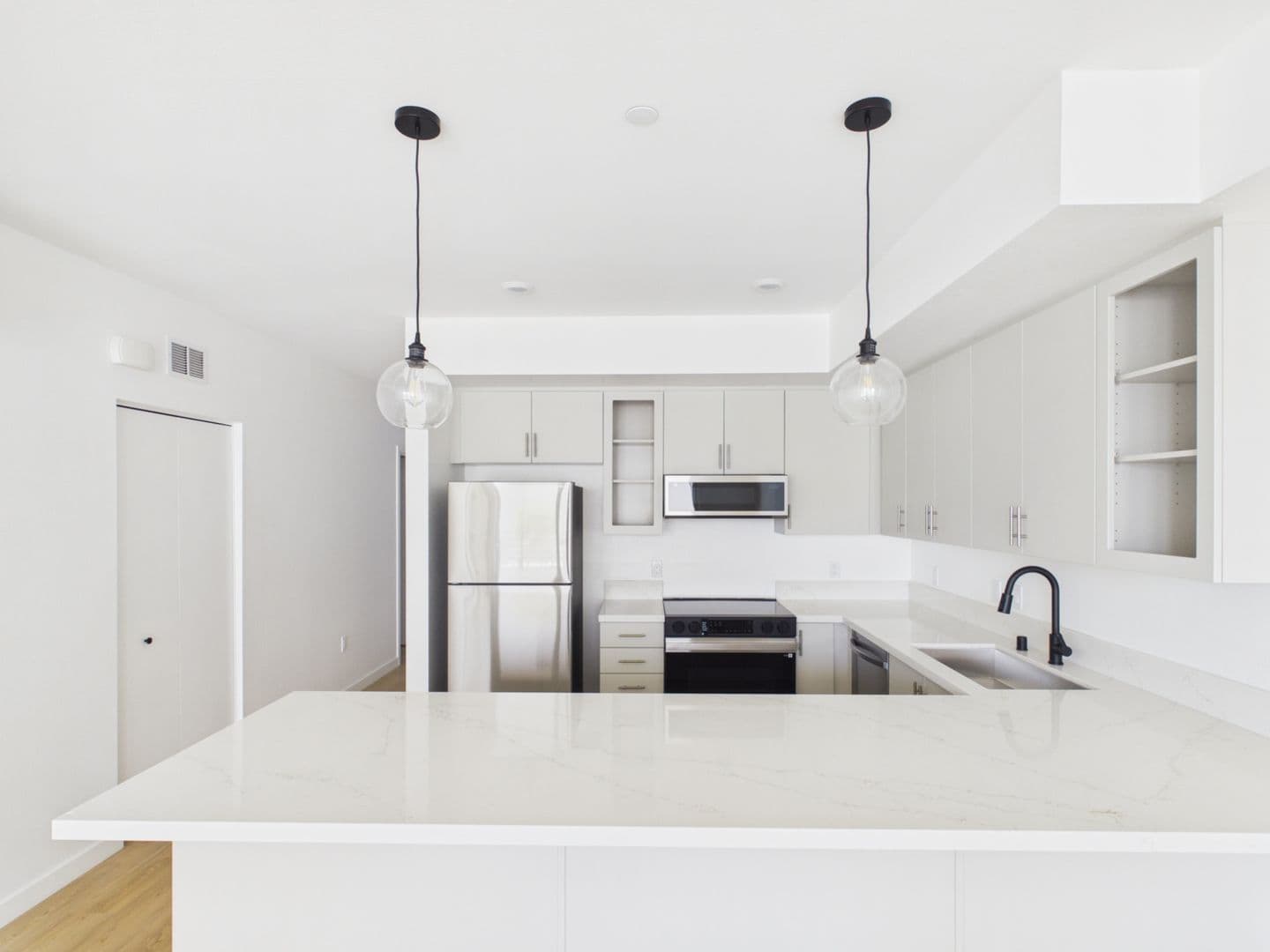 San Diego Apartment: 2844 Lytton Street
