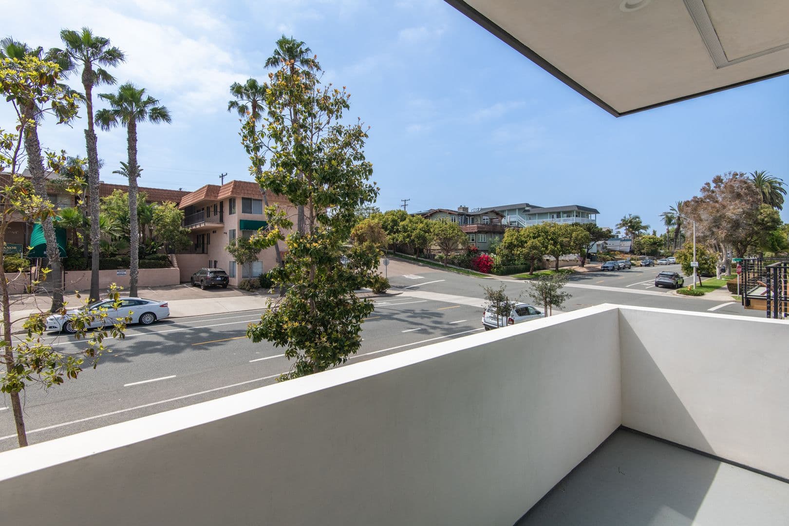 Encinitas Apartment: 811 3rd Street