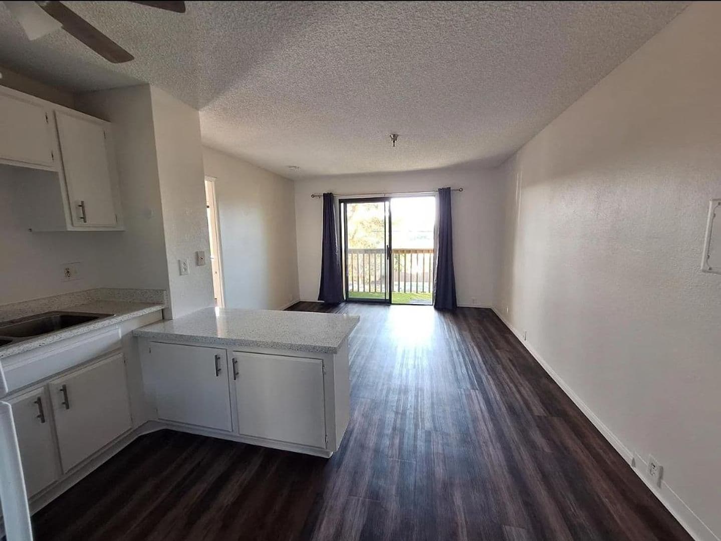Carlsbad Apartment: 3090 Jefferson Street