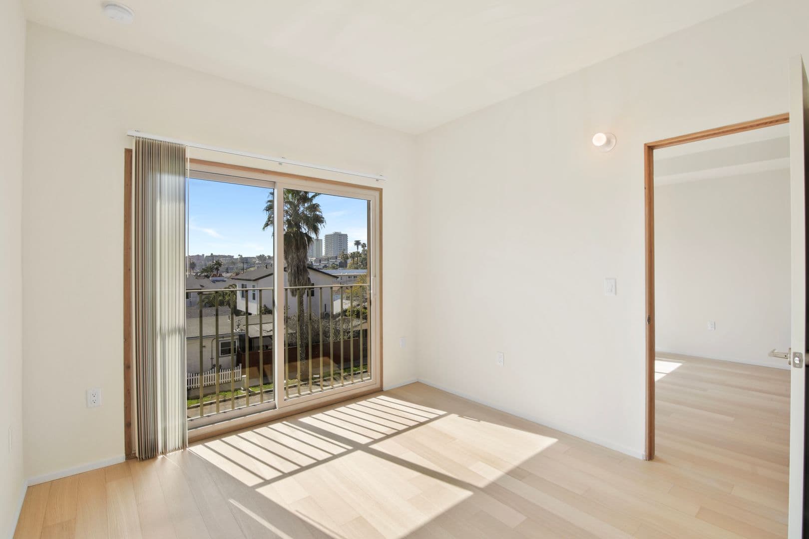 San Diego Apartment: 2028 Howard Avenue