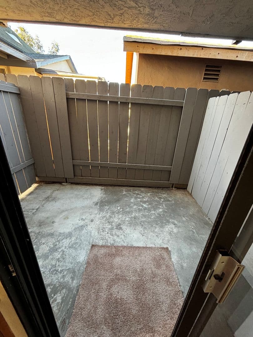 Chula Vista Apartment: 411 and 415 Park Way