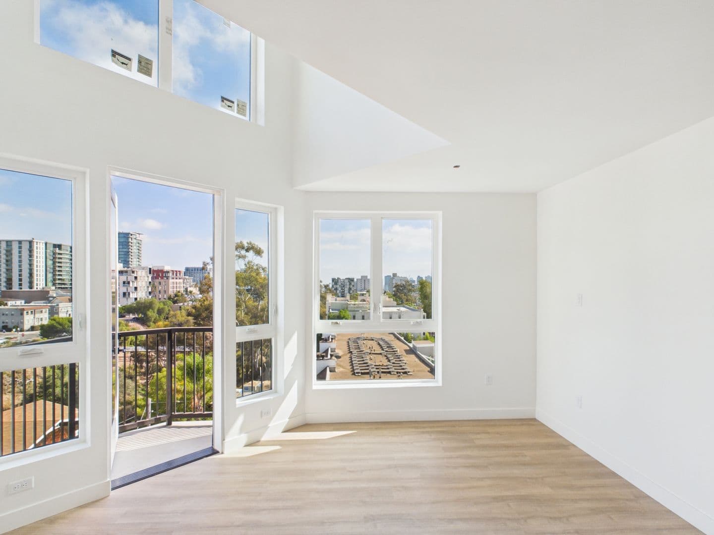 San Diego Apartment: 3104 Third Avenue