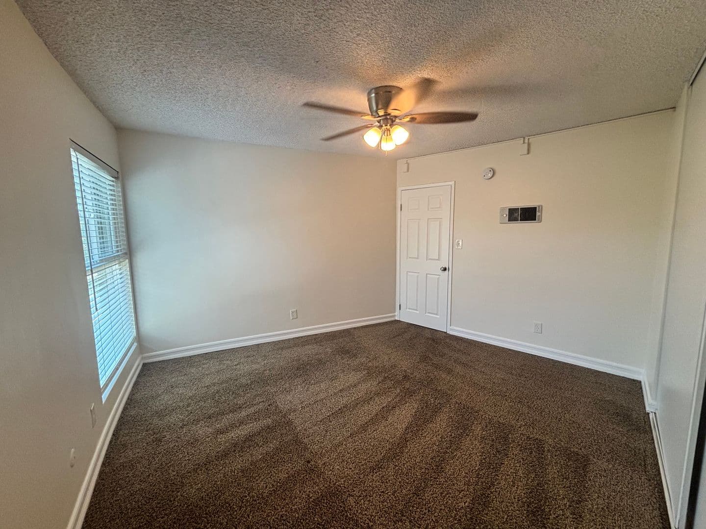 San Diego Apartment: 5722 University Avenue