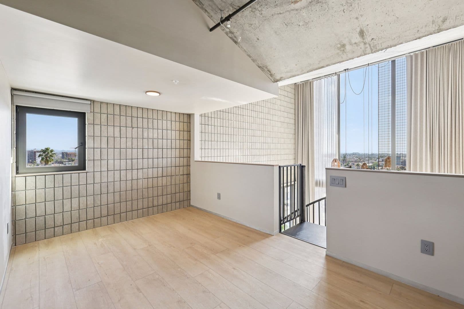 San Diego Apartment: 2820 Polk Avenue