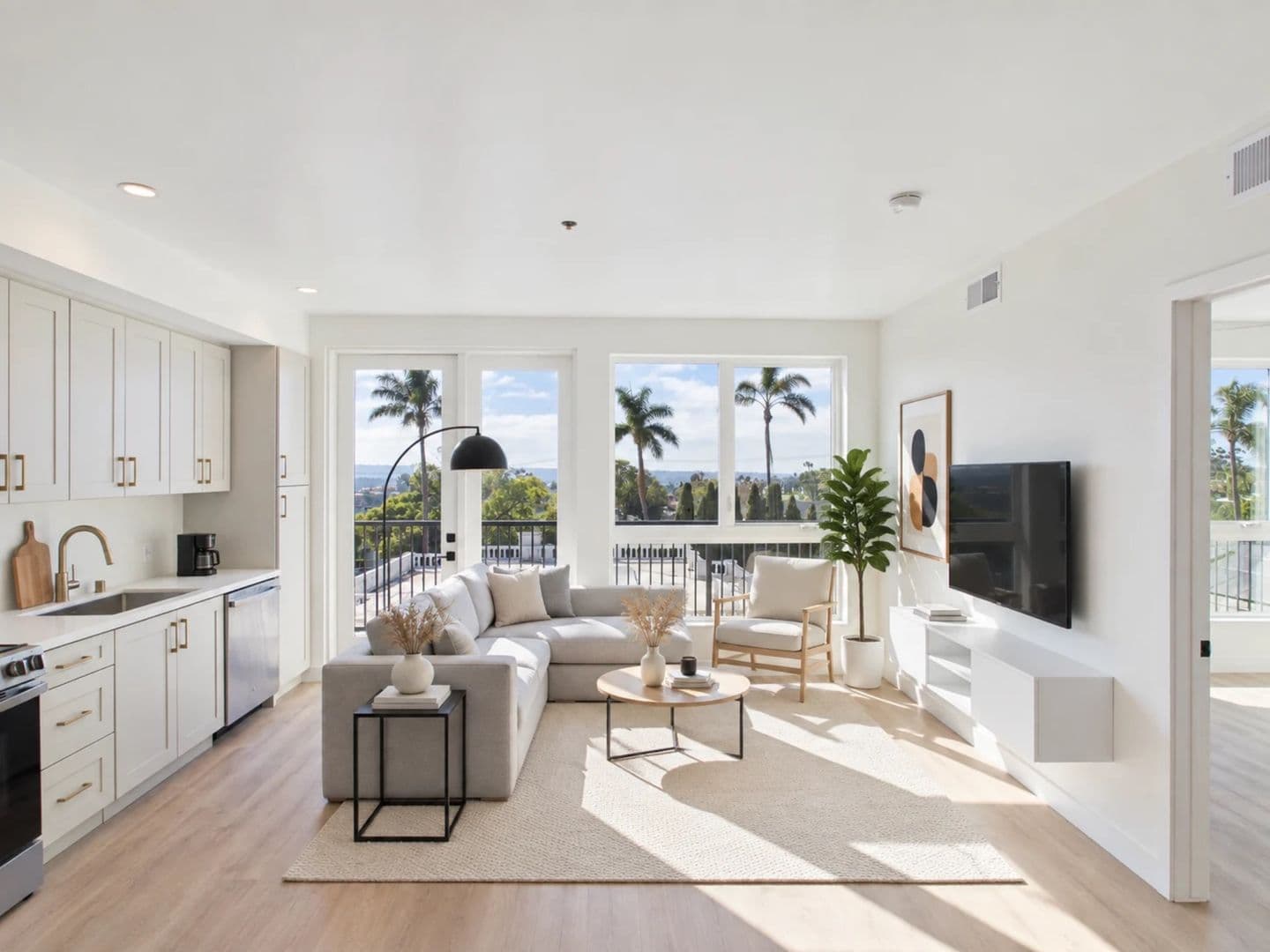 San Diego Apartment: 3104 Third Avenue